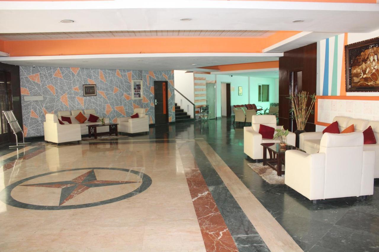 Vedic Village Sriperumbudur Formerly Known As Citrus Hotel Exterior photo