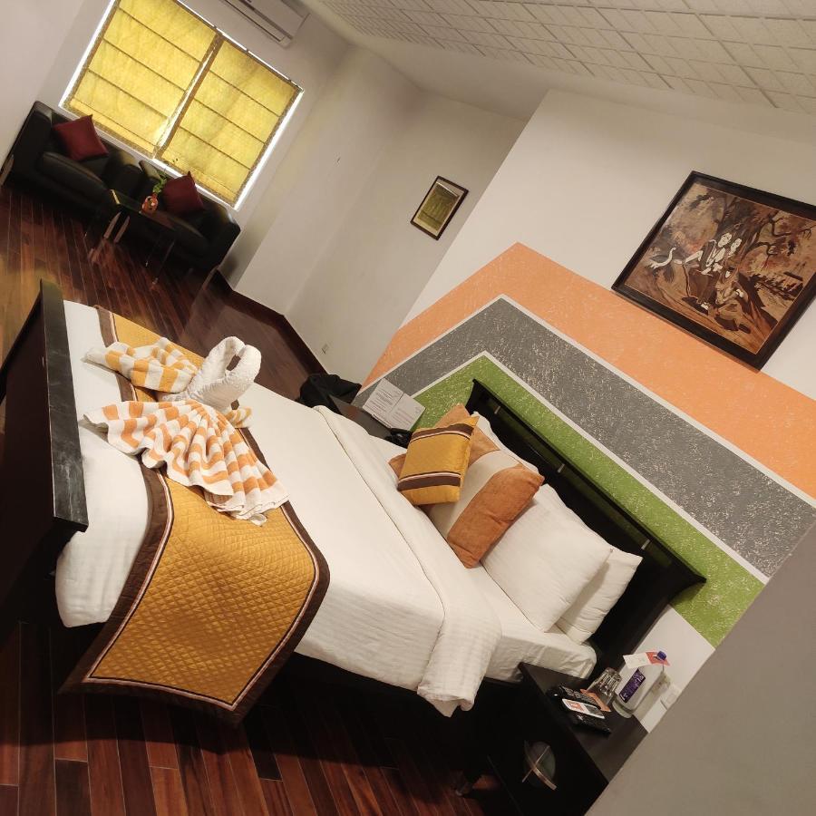 Vedic Village Sriperumbudur Formerly Known As Citrus Hotel Exterior photo